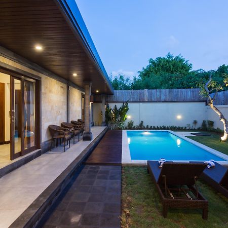 Paisa Villa Seminyak Kültér fotó